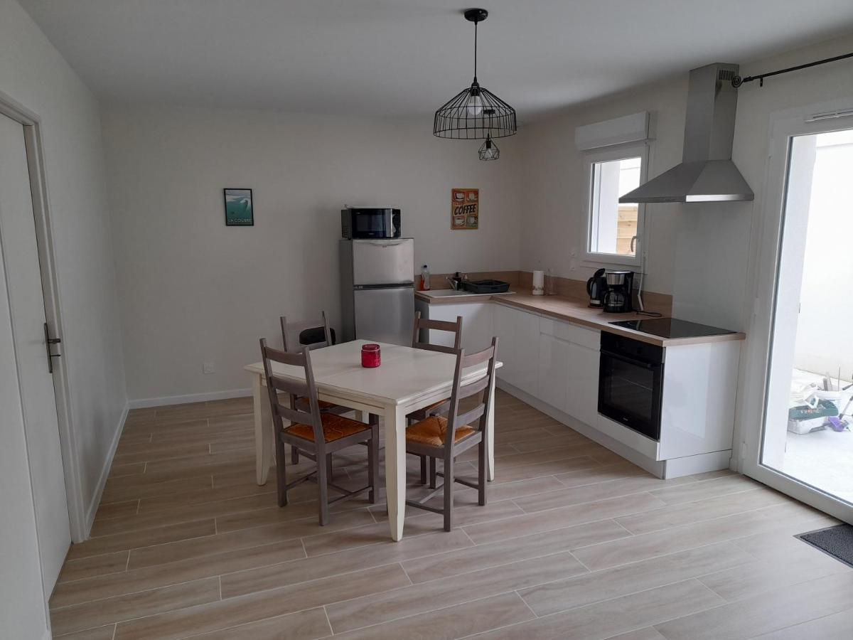 Le Logis De Suzac Apartment Les Mathes Bagian luar foto